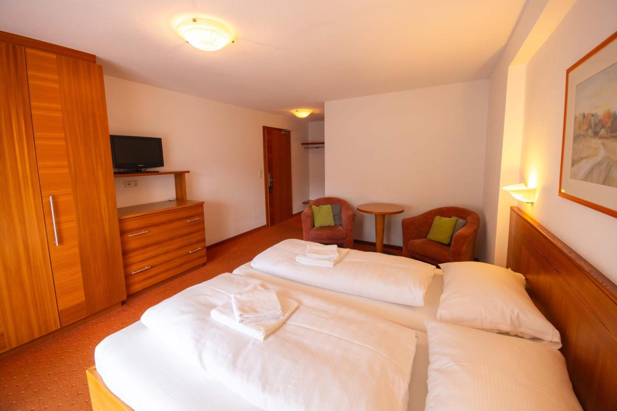 Tirolerhof Otel Serfaus Oda fotoğraf